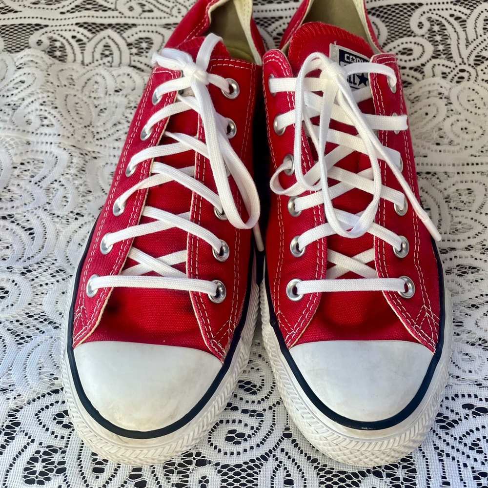 SALE Converse Red and White Low-Top Sneakers - Picture 3 of 6